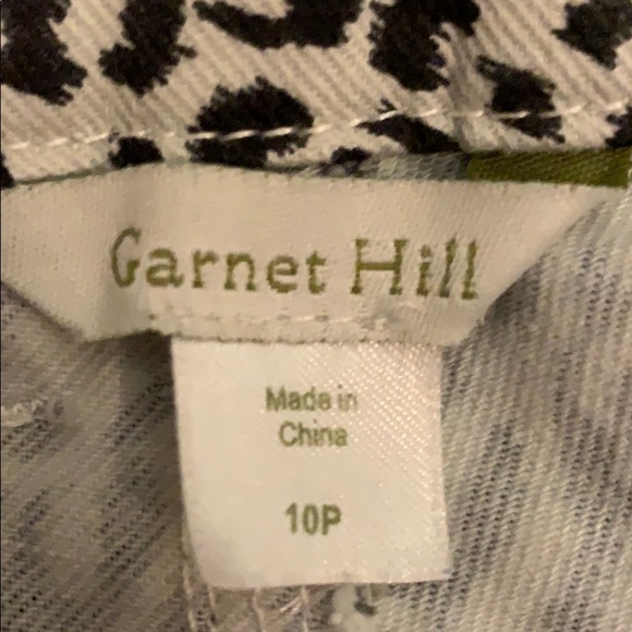 💗 LIKE NEW‼️ GARNET HILL Leopard Print JEANS - Picture 3 of 6